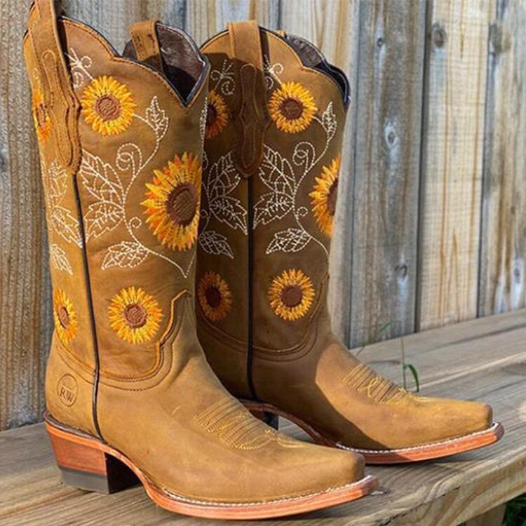Olivia | Stylish Cowboy Boots
